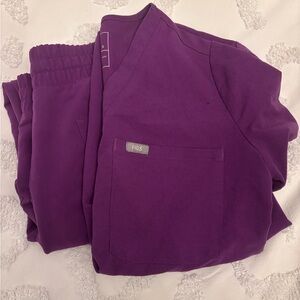 Figs Women's Scrub Set in Purple